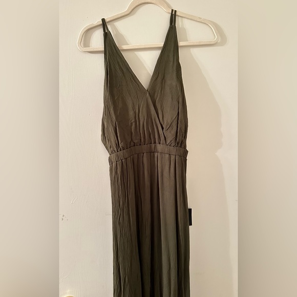 NWT Lulus Lost in Paradise Olive Green Maxi Dress - Picture 6 of 6